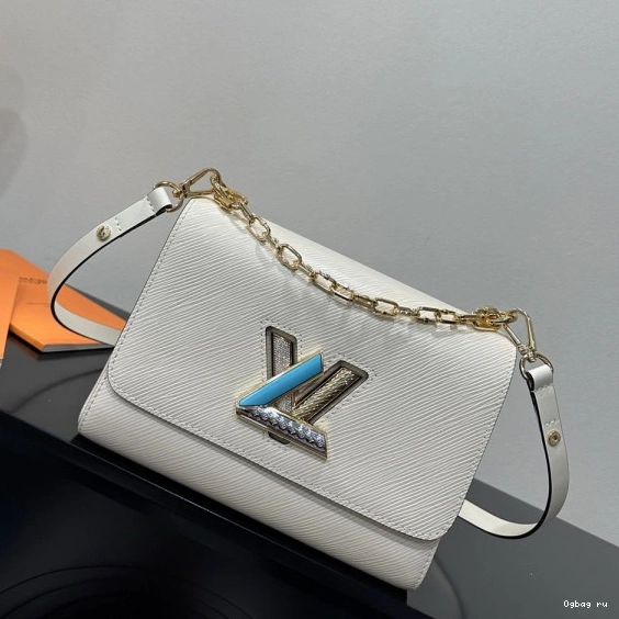 LOUIS TWIST MM VUITTON 0822